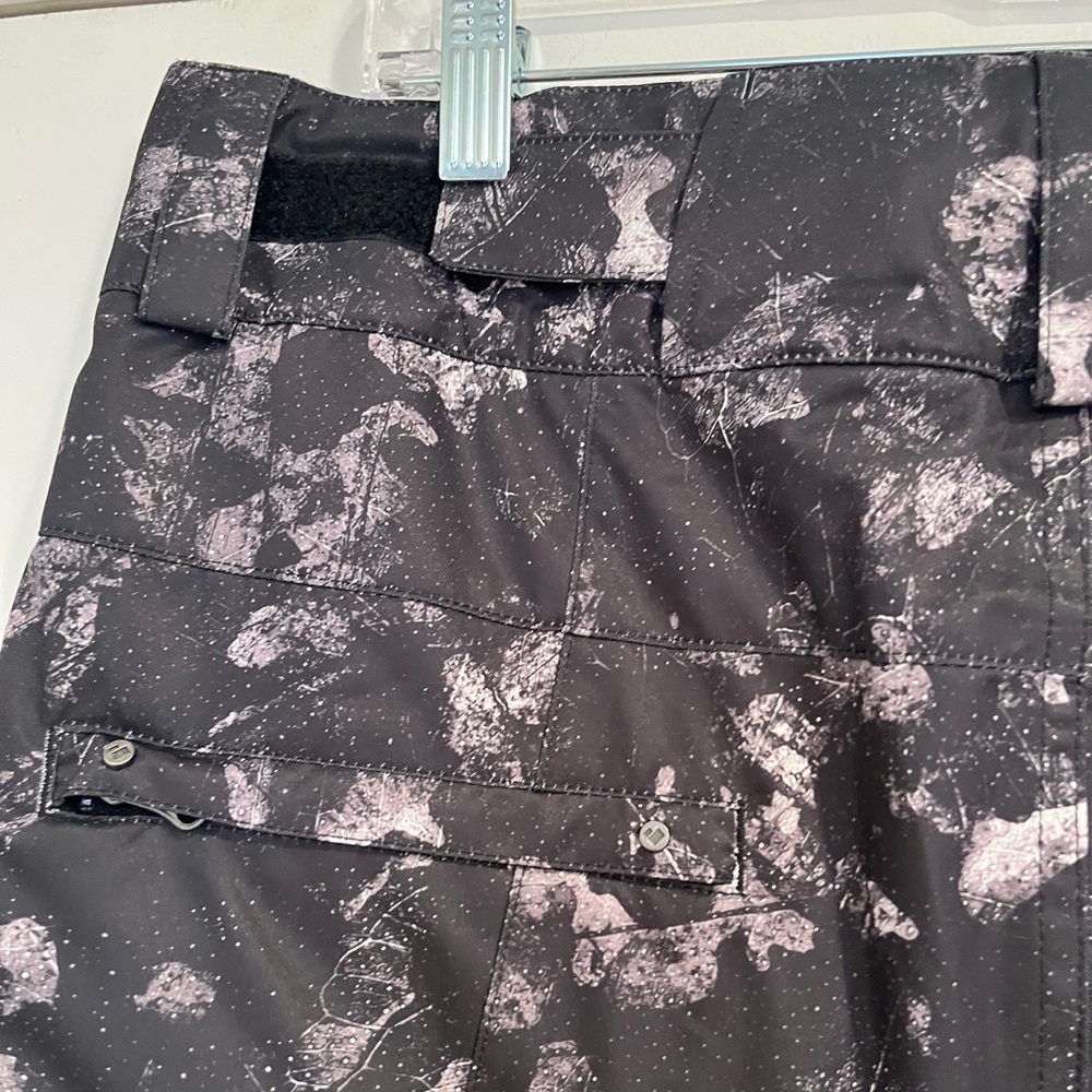 Obermeyer Black Patterned Thermore Snowboard Ski … - image 4